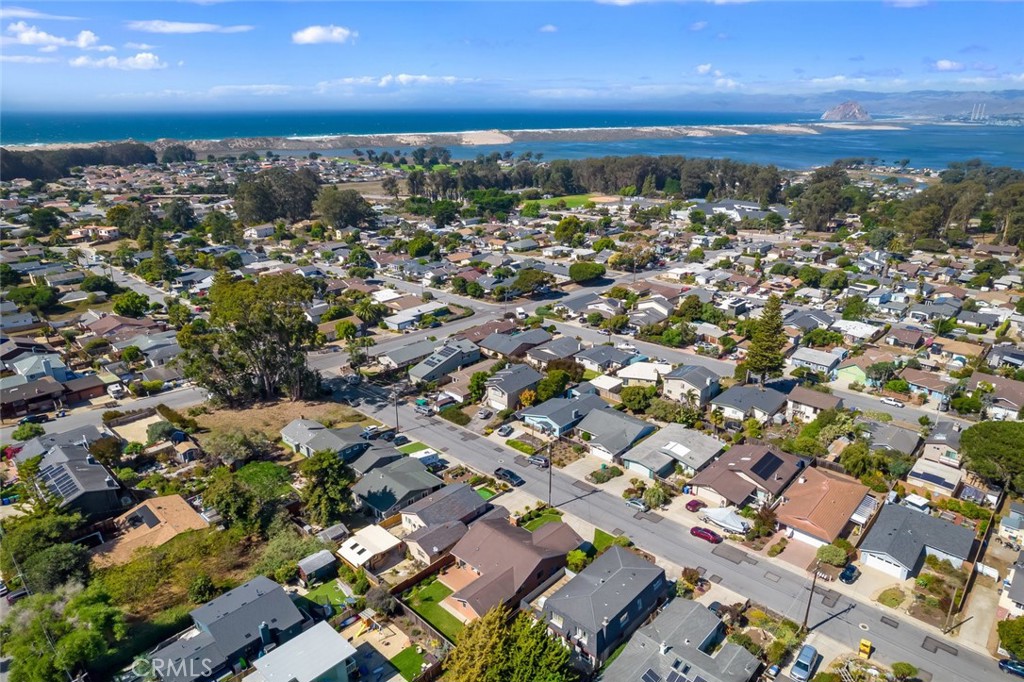 Redfield Woods(650) - Residential