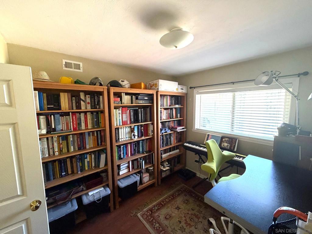 Clairemont - Residential Lease