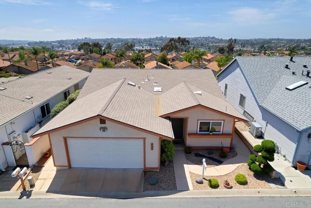 listing image 130722829556884533182