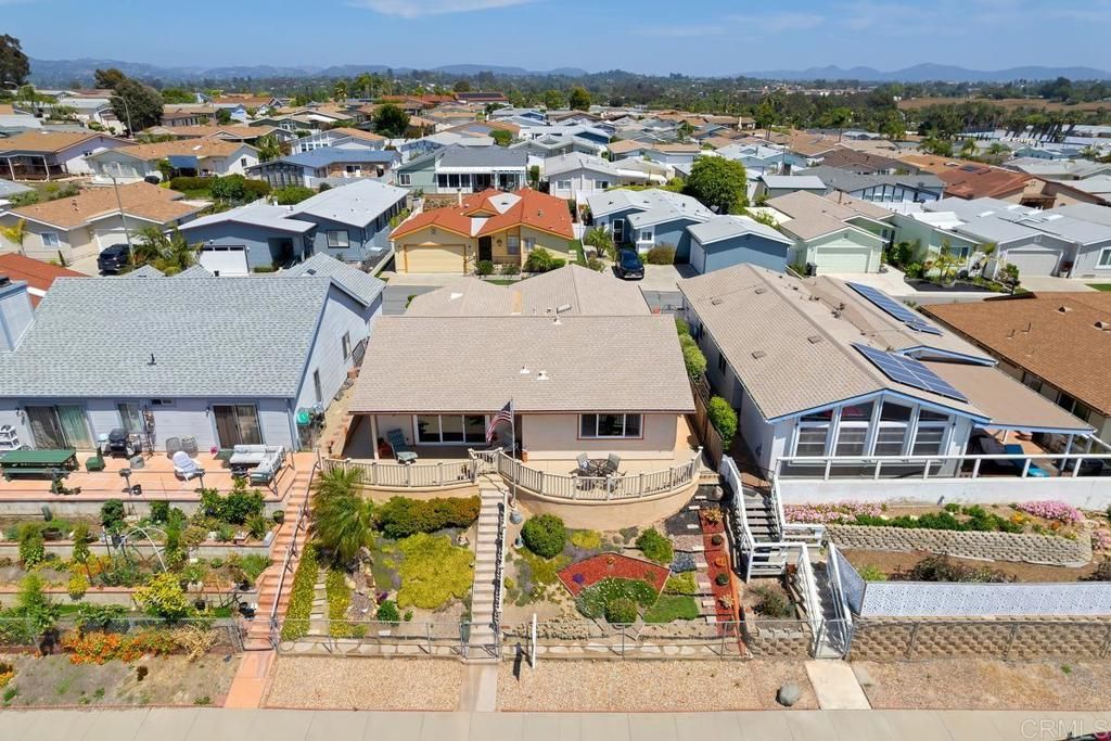 listing image 130728533772921645799