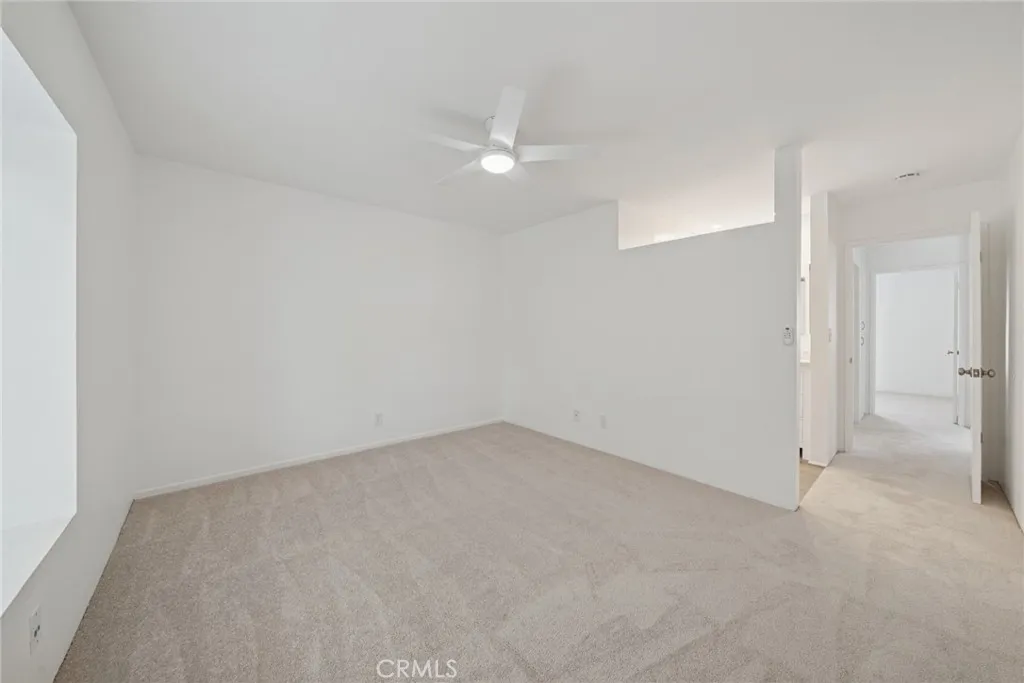 Irvine, California 92620, United States, 2 Bedrooms Bedrooms, ,2 BathroomsBathrooms,Residential,Active,201116