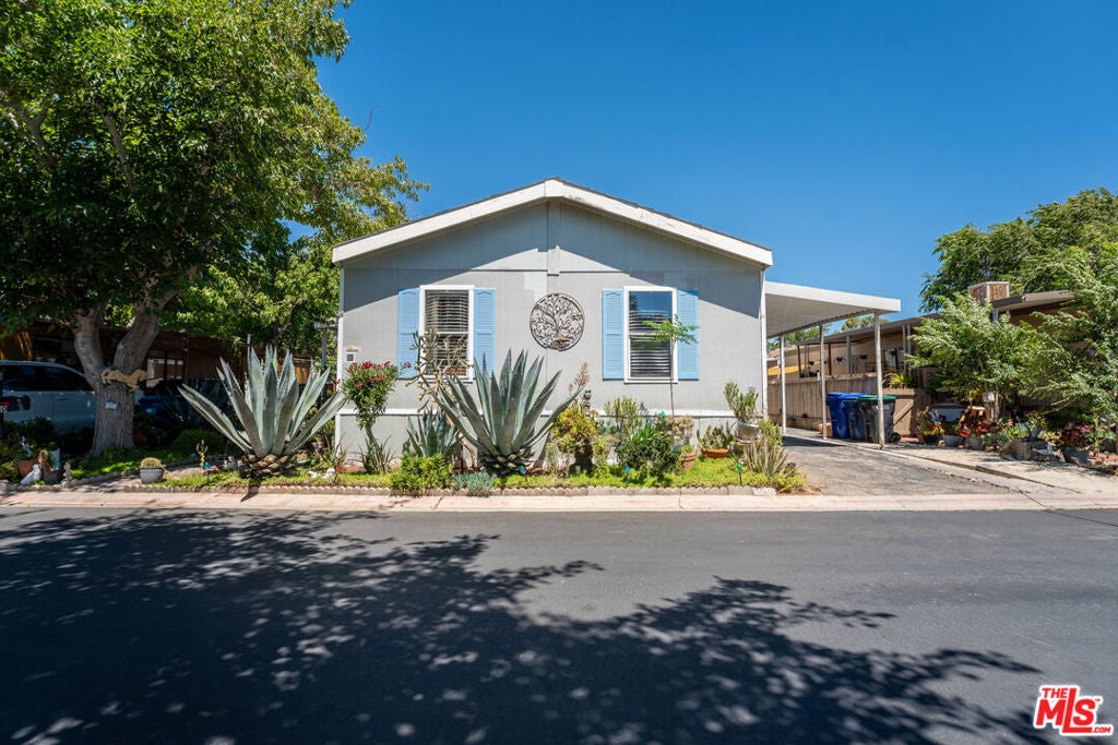 3524 E Avenue R 80