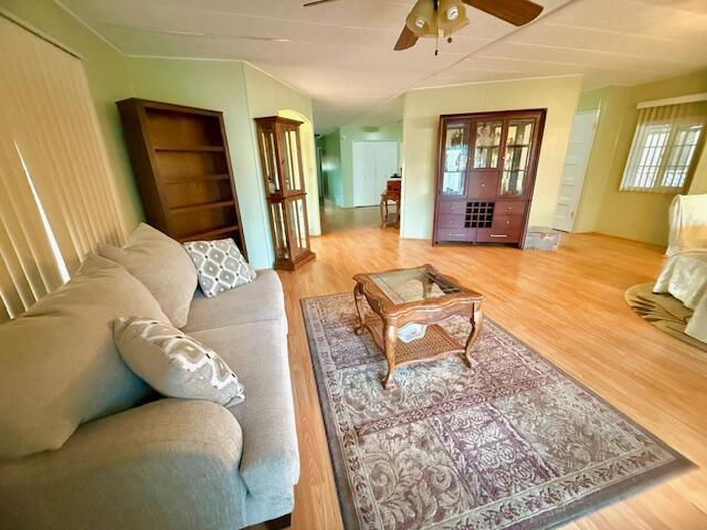 Not Applicable-1 - Manufactured In Park