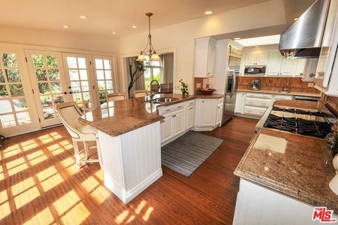 Tiny photo for 218 Montreal Street, Playa Del Rey, CA 90293 (MLS # 25627369)