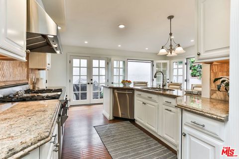 Tiny photo for 218 Montreal Street, Playa Del Rey, CA 90293 (MLS # 25627369)