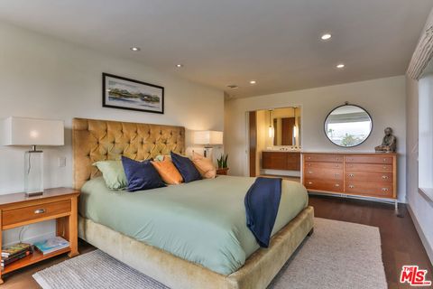 Tiny photo for 218 Montreal Street, Playa Del Rey, CA 90293 (MLS # 25627369)