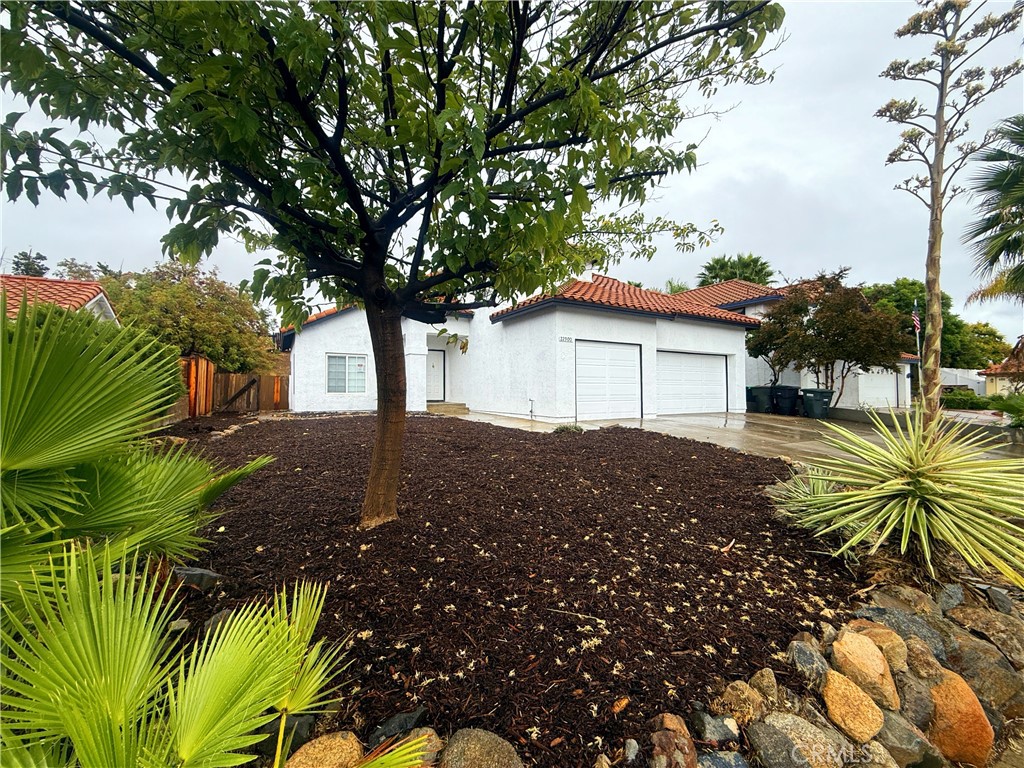 22900 Kuna Court