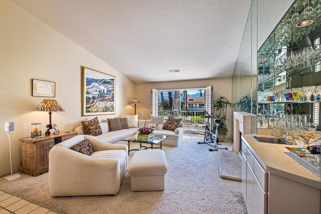 Desert Falls C.C. - Residential