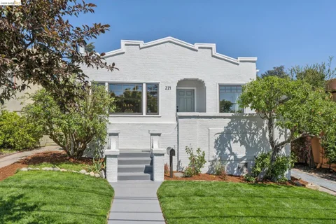 214 Mandalay Rd, Oakland, CA 94618 - MLS#: 41144255