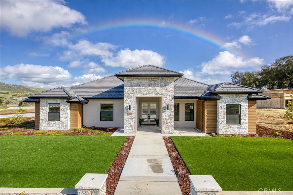 155 Vista Montana Ln