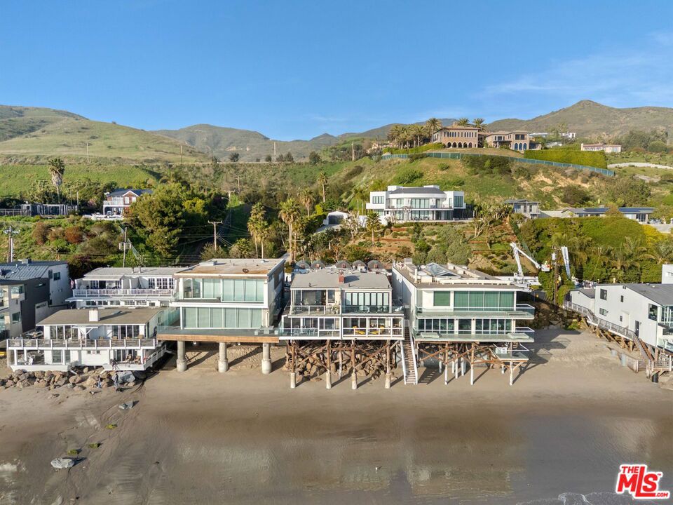 25234 Malibu Road 2