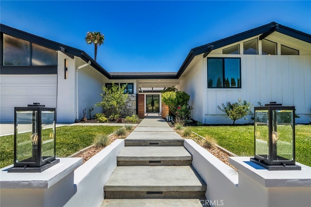 Properties 3 12350 Mclennan Avenue