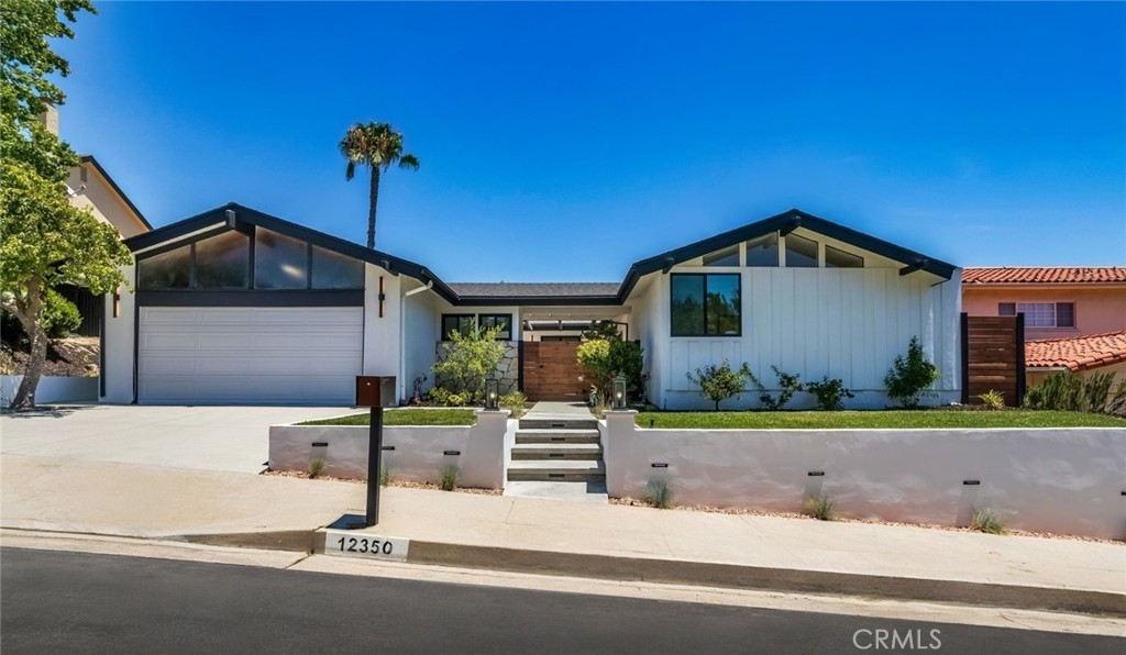 Properties 2 12350 Mclennan Avenue