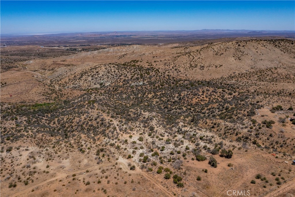 Incredible 39.29-Acre Lot in Littlerock – Endless Possibilities!
Don’t miss this rare opportunity to own nearly 40 acres, of usable land in the growing community of Littlerock. Whether you're looking to build a private estate, establish a ranch, or invest in future development, this expansive parcel offers unlimited potential.
Zoned LCA11 (Light Agricultural/Residential), the property allows for a variety of uses, including residential builds, agriculture, equestrian facilities, or potential subdivision (buyer to verify with LA County). With scenic desert and mountain views all around, this is a perfect location for those seeking space, privacy, and versatility.
?? 39.29 acres of flat, usable land
?? Peaceful rural setting with panoramic views
?? Easy access to Pearblossom Hwy & nearby amenities
?? Power nearby (buyer to verify all utilities and access)
This is a fantastic opportunity for builders, investors, or anyone looking to own a large piece of land in the Antelope Valley.