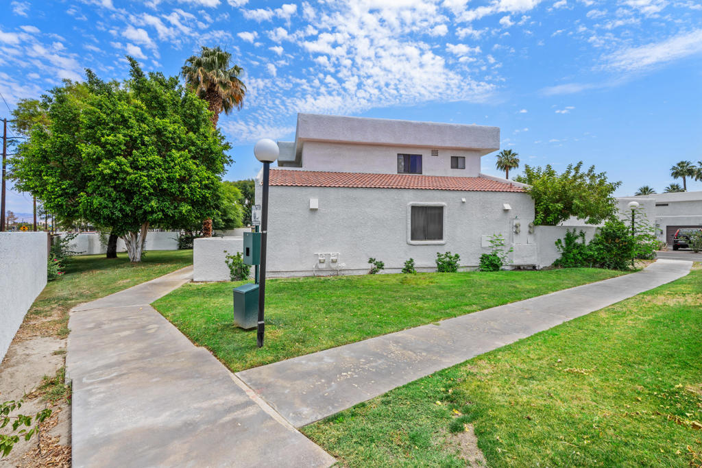 34324 Laura Way
