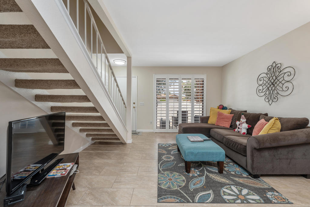 34324 Laura Way