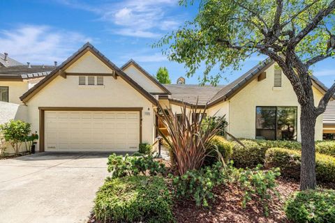 Photo of 7638 Falkirk Drive, San Jose, CA 95135 (MLS # ML82025243)