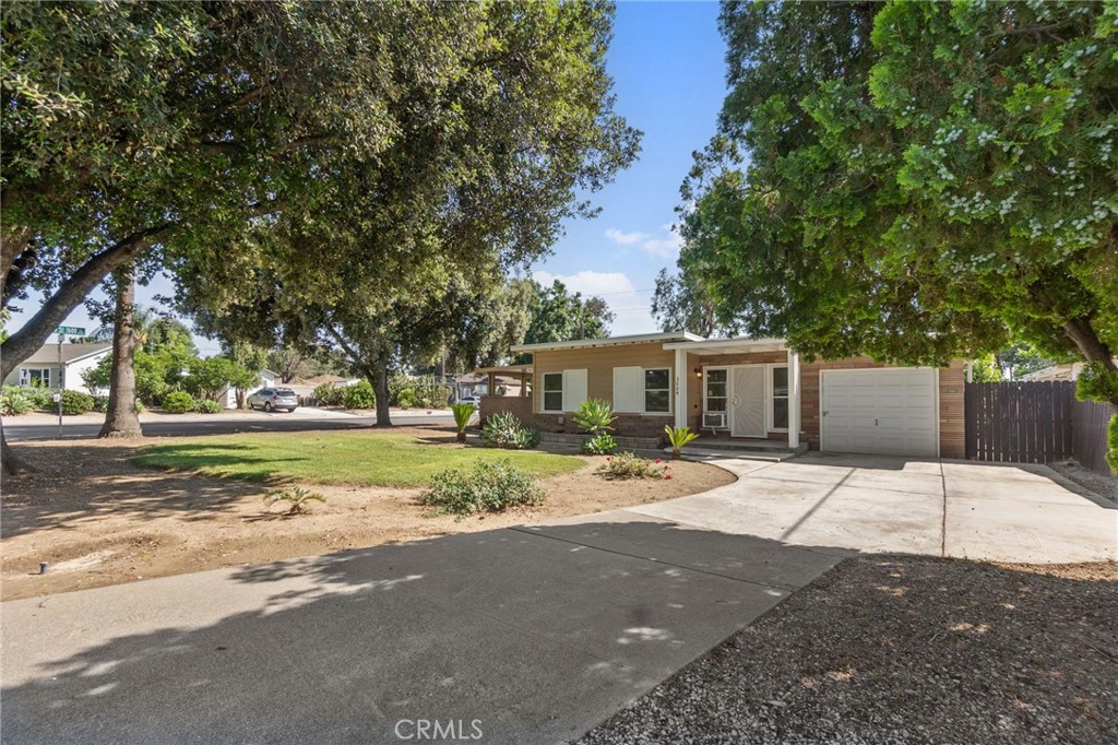 3604 Cortez Street