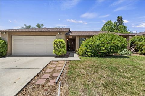 819 Shade Tree Lane Fallbrook CA 92028
