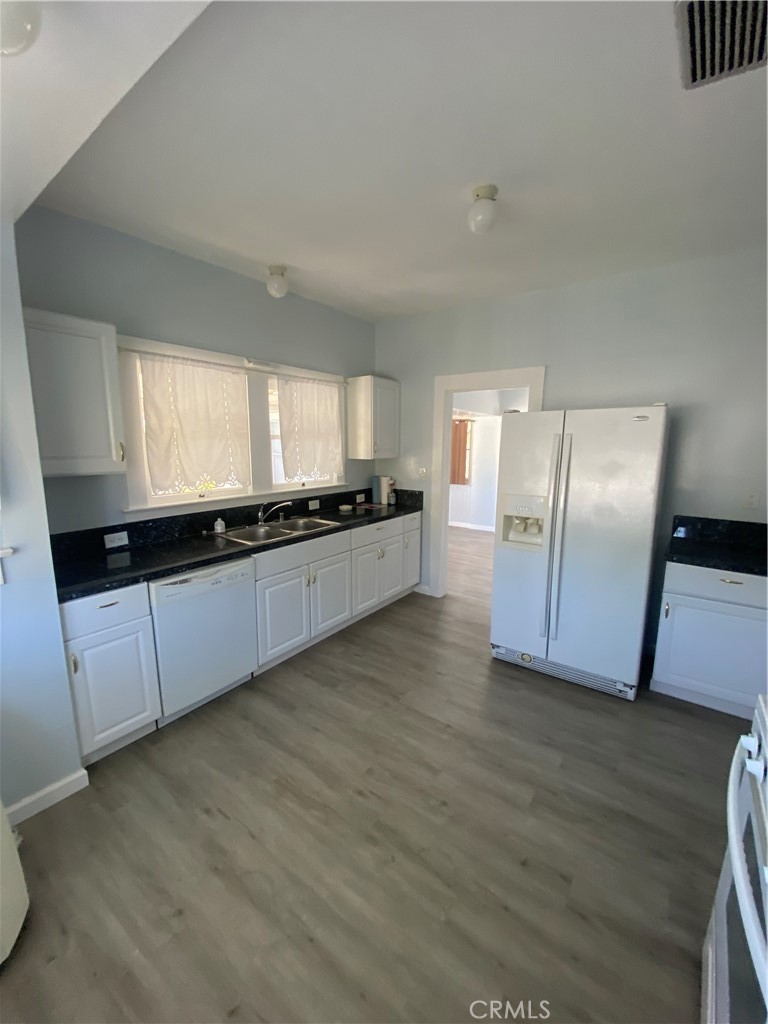 500 W 3rd Street