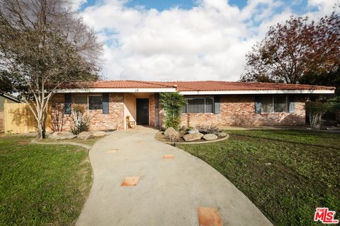 Photo of 10 Grey Way, Taft, CA 93268 (MLS # 26632187)