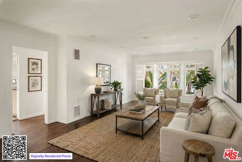 Photo of 1330 N Crescent Heights Boulevard #2, West Hollywood, CA 90046 (MLS # 26642031)