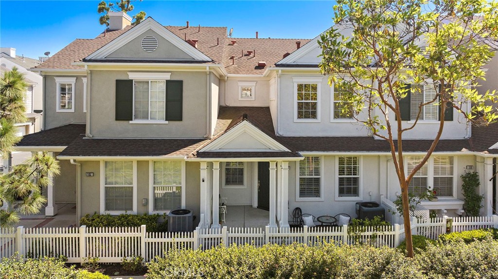 17 Strawflower Street