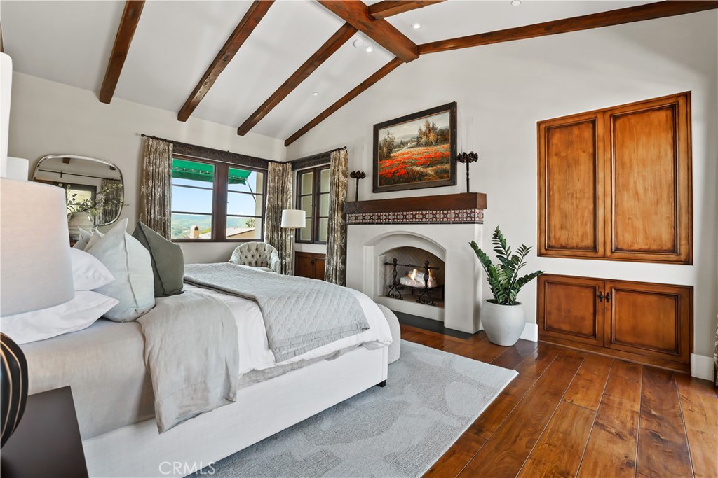 Shady Canyon Custom (SHDC) - Residential