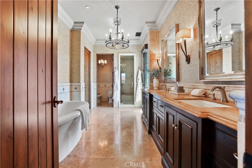 Shady Canyon Custom (SHDC) - Residential