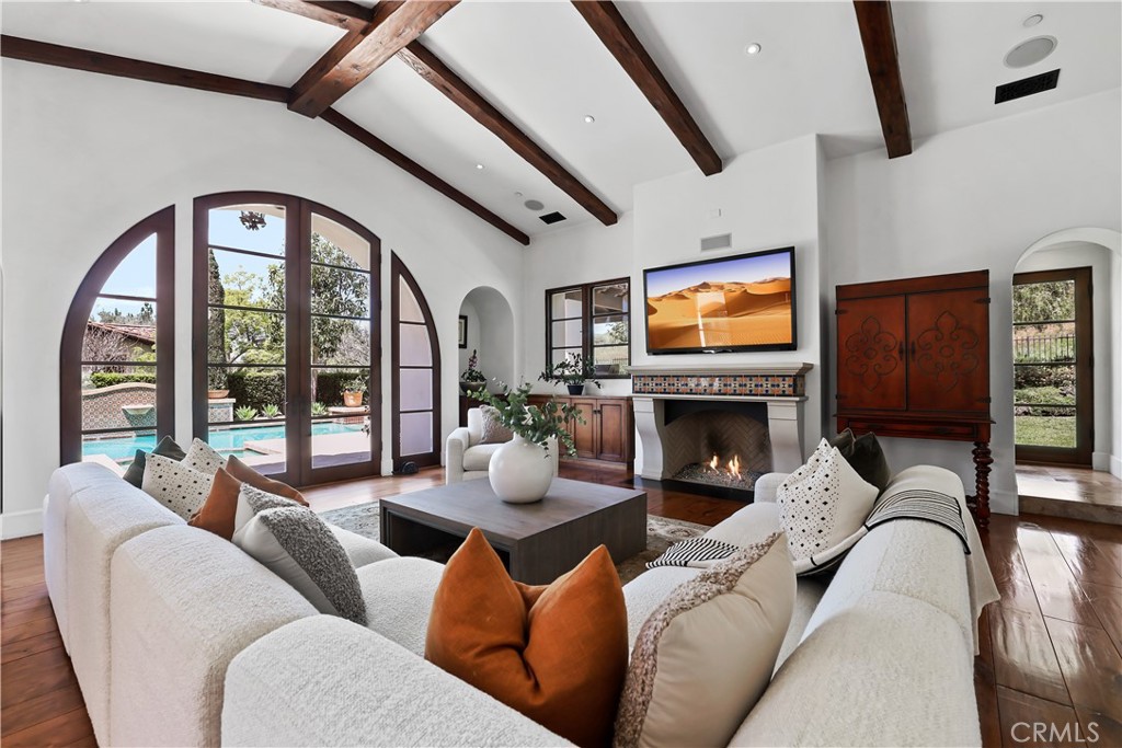 Shady Canyon Custom (SHDC) - Residential