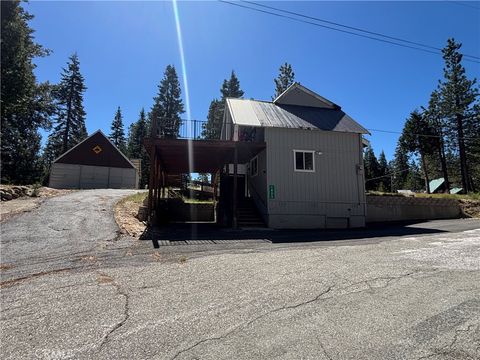 Photo of 1805 N Aristocracy Dr, La Porte, CA 95981 (MLS # OR26111447)
