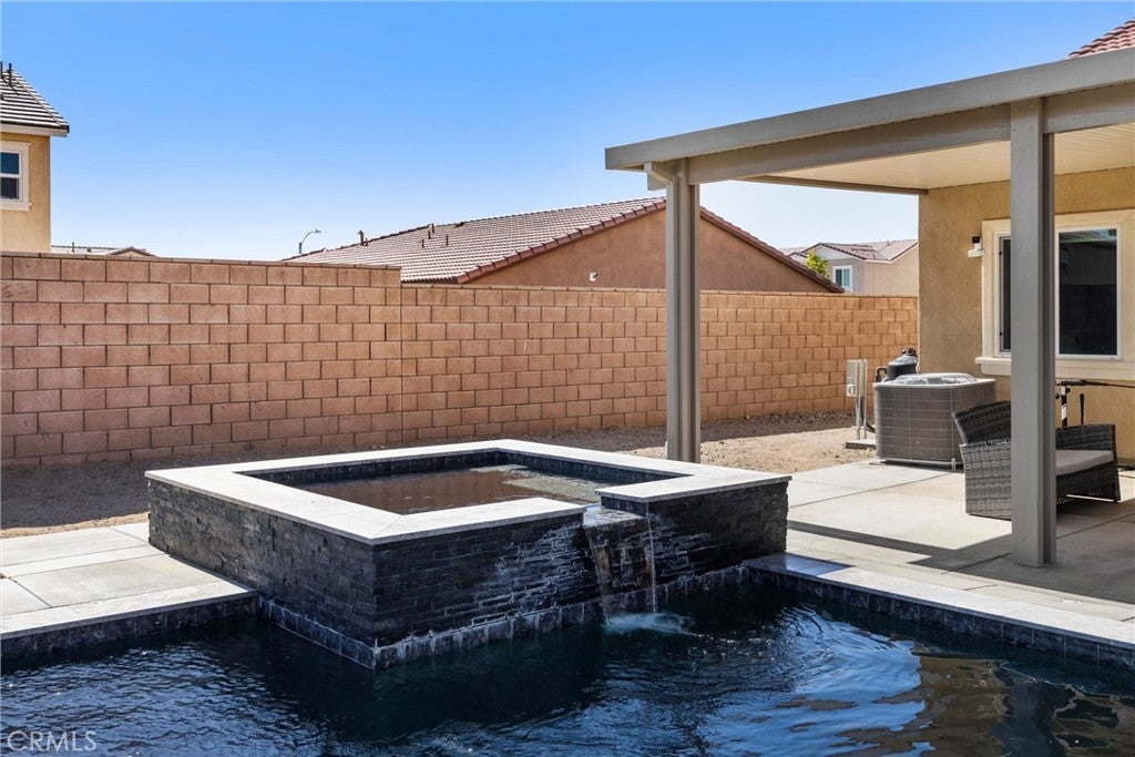 11946 Peaceful Valley Lane
