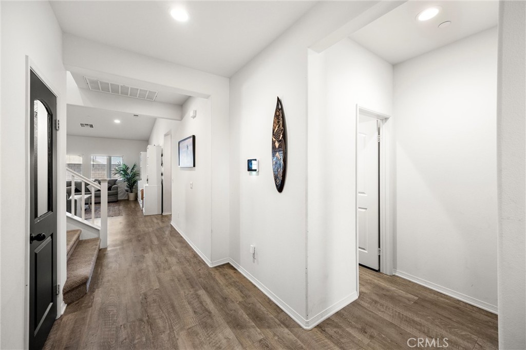 11946 Peaceful Valley Lane