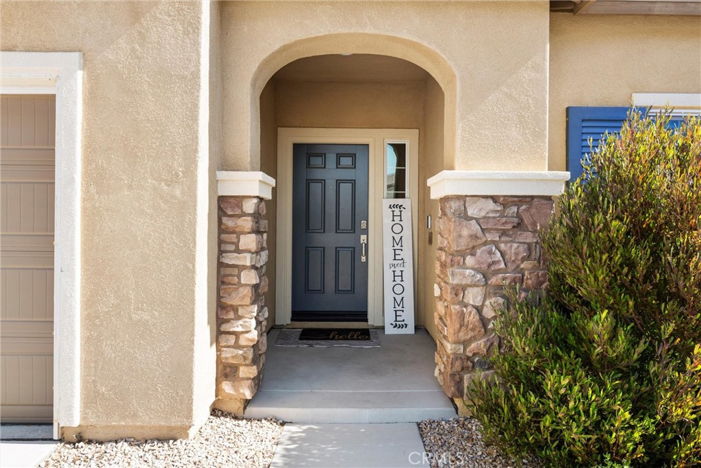 11946 Peaceful Valley Lane