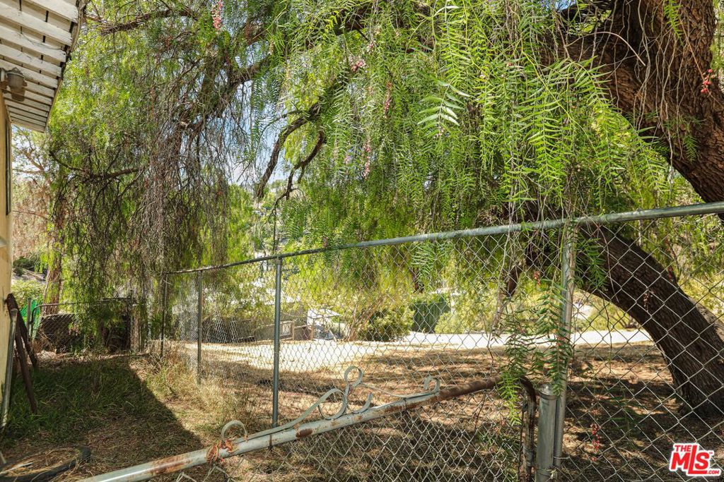 4610 Edison Street