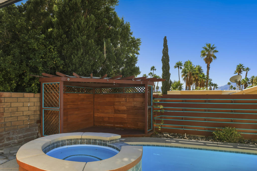 Victoria Park/Vista Norte - Residential