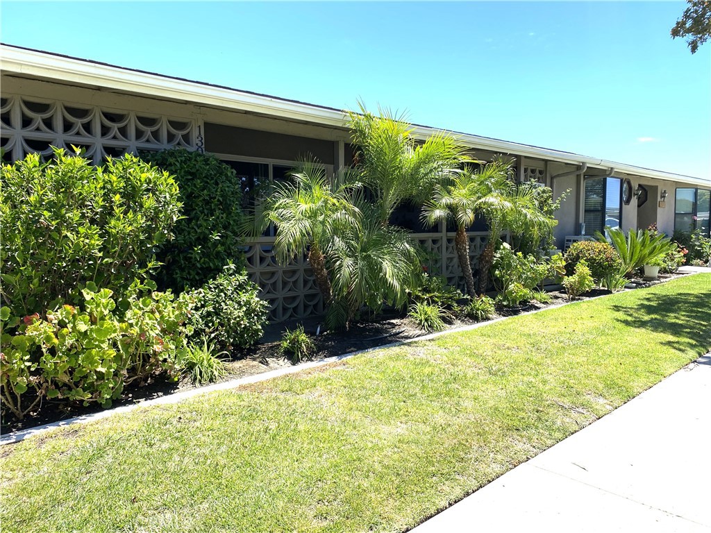 13380 Danbury Ln. M6-130D