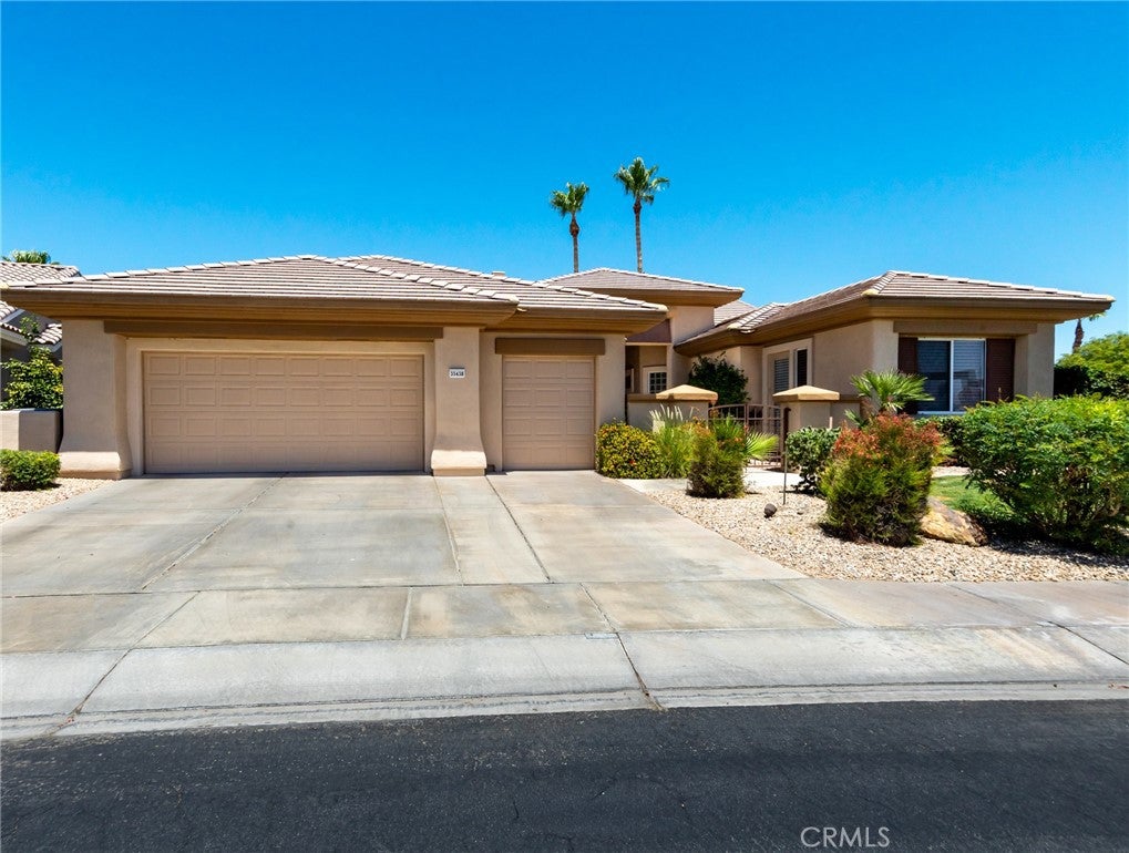 35438 Drive Rosemont