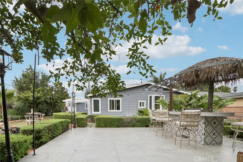 18320 Ingomar Street