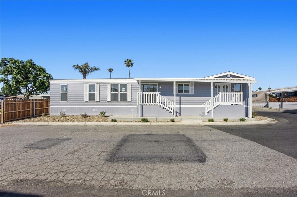 152 Torrey Pine Lane