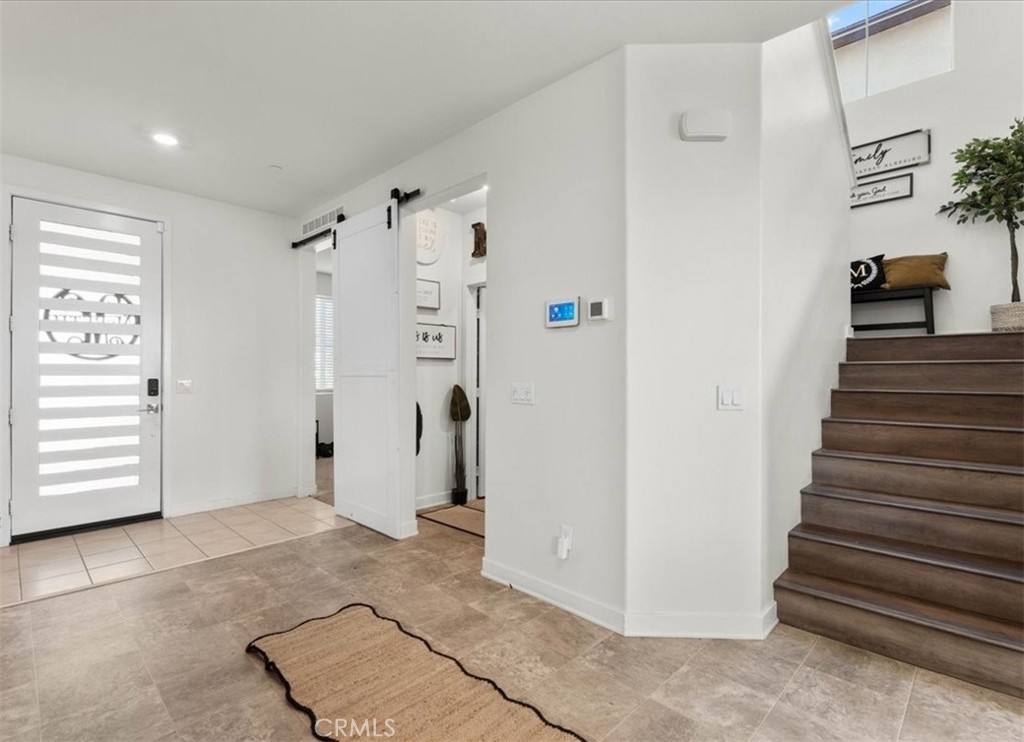 4961 Bay Laurel