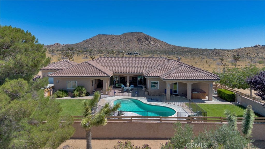 52775 Pipes Canyon Road