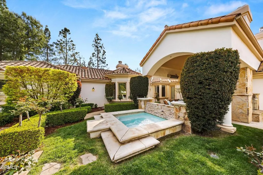 Camarillo, California 93010, United States, 5 Bedrooms Bedrooms, ,6 BathroomsBathrooms,Residential,Active,107952