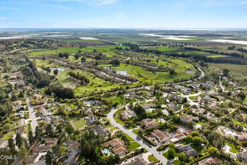 Camarillo, California 93010, United States, 5 Bedrooms Bedrooms, ,6 BathroomsBathrooms,Residential,Active,107952