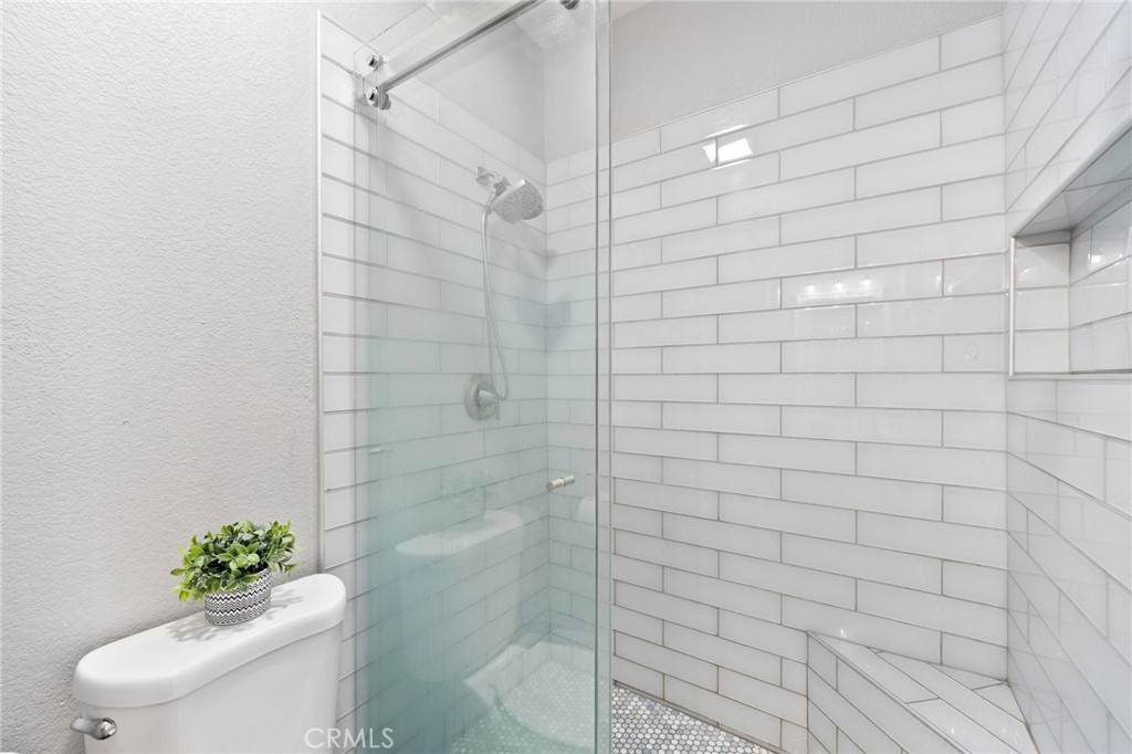 Summit Renaissance (SMRN) - Residential