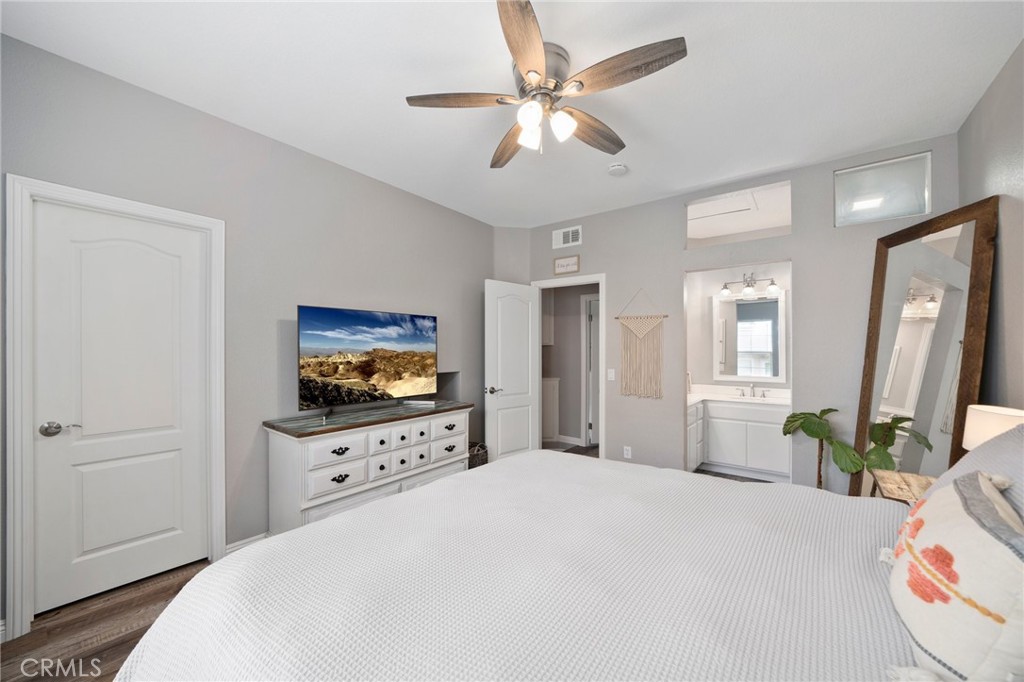 Summit Renaissance (SMRN) - Residential