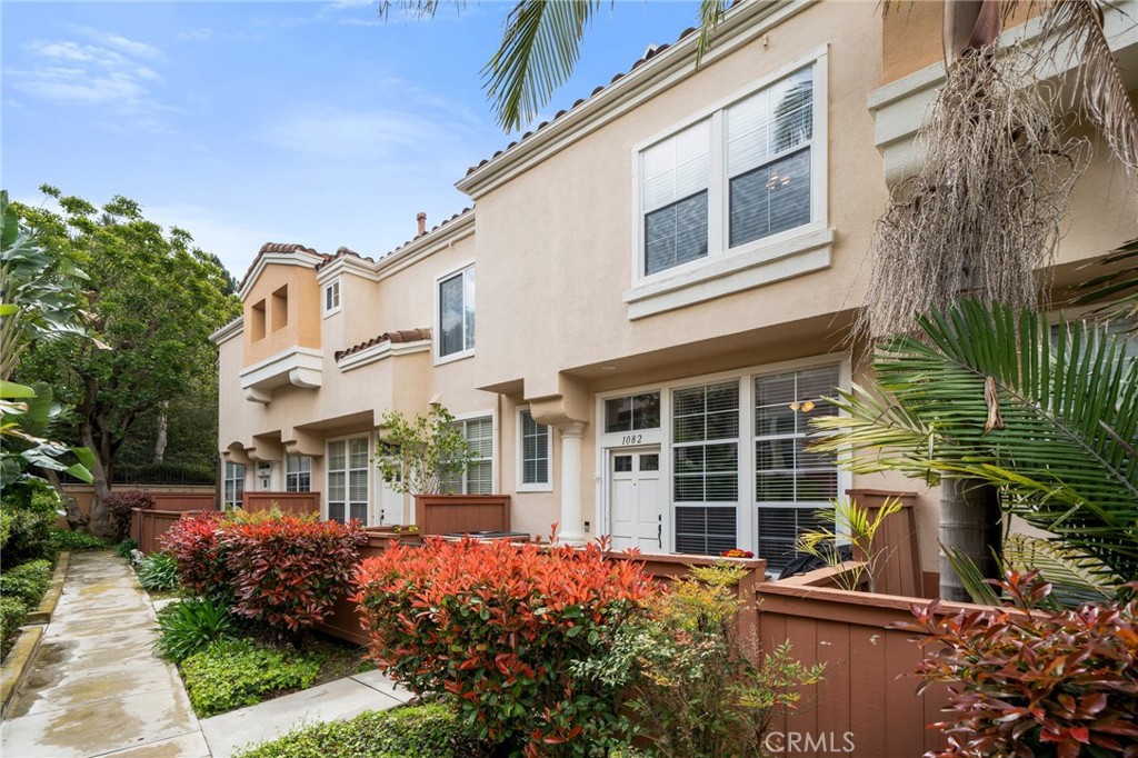 Summit Renaissance (SMRN) - Residential