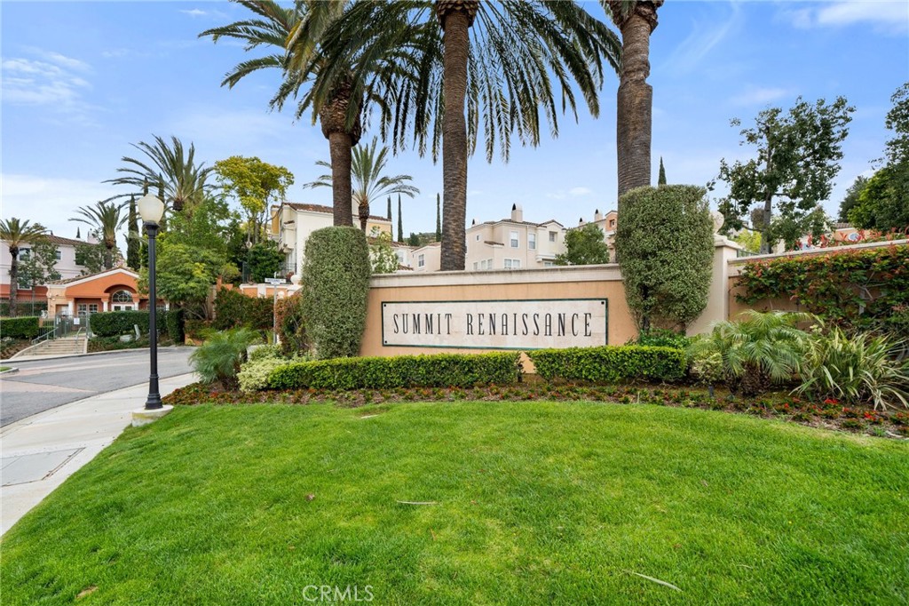 Summit Renaissance (SMRN) - Residential