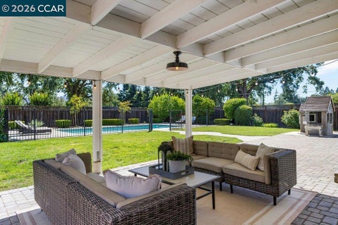 Tiny photo for 102 Belgian Dr, Danville, CA 94526 (MLS # 41137323)