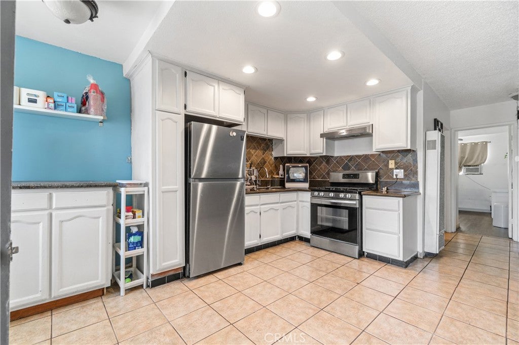 3325 Santa Fe Avenue 110